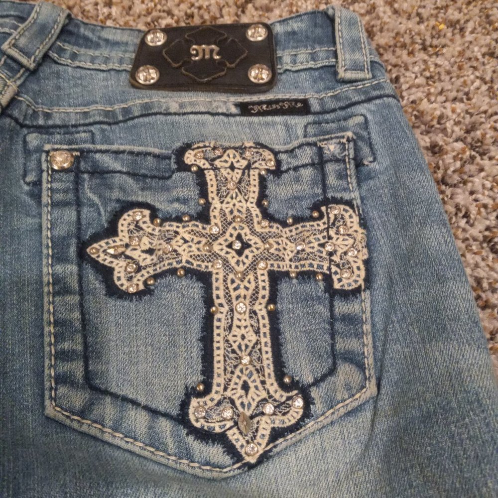 Miss Me size 31 skinny fit